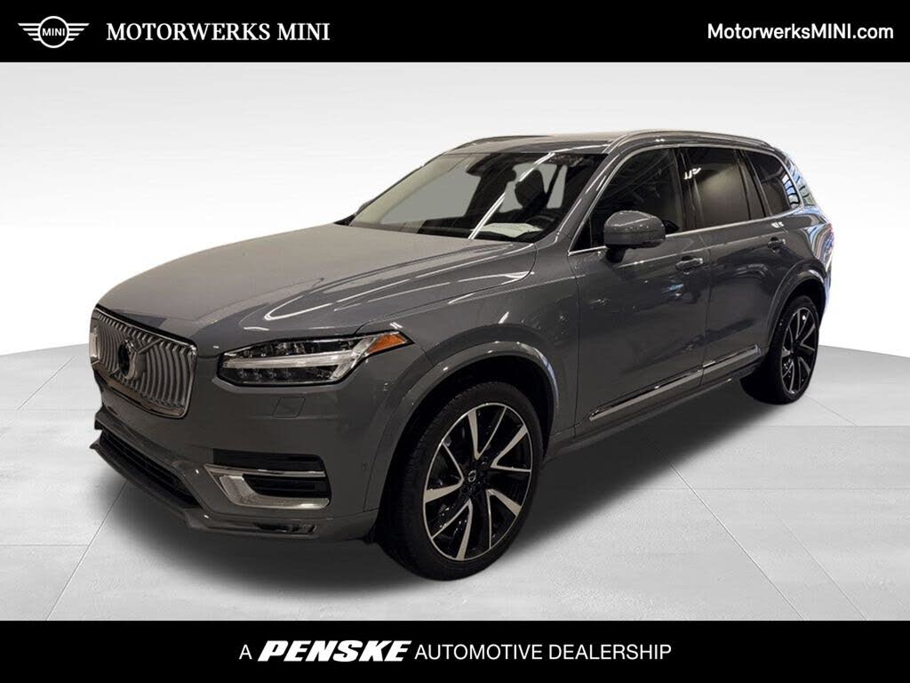 2023 Volvo XC90 B5 Plus Bright
