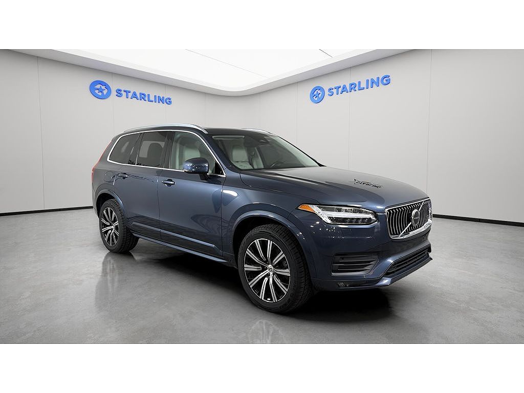 2023 Volvo XC90 B5 Core