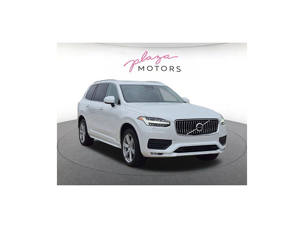 2023 Volvo XC90 B5 Core