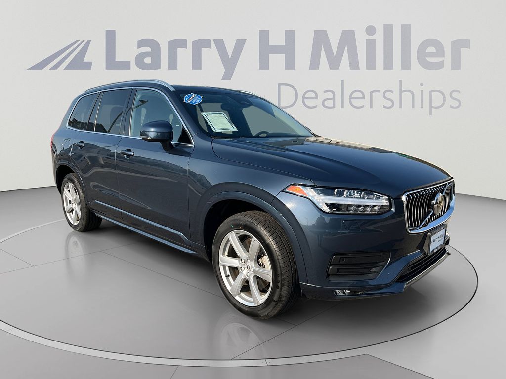 2023 Volvo XC90 Core