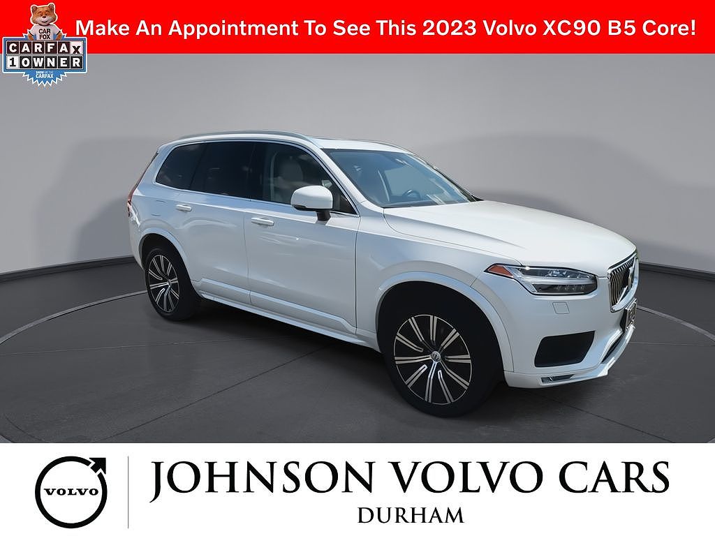 2023 Volvo XC90 B5 Core