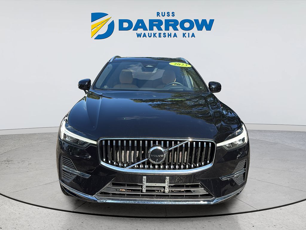2023 Volvo XC60 B5 Ultimate Bright