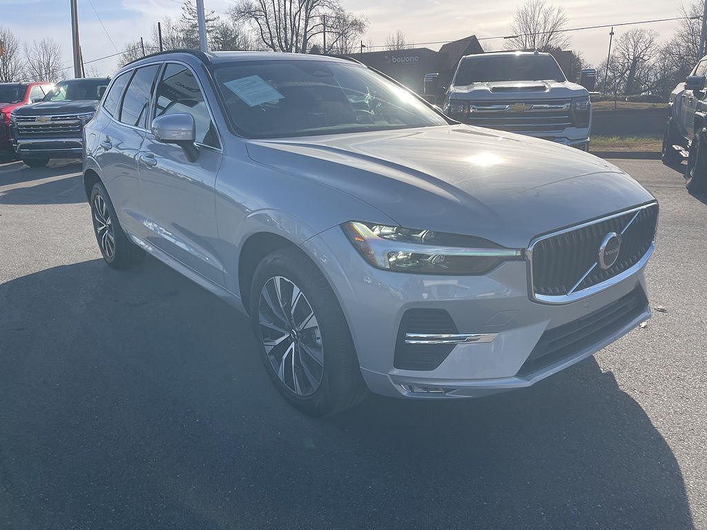 2023 Volvo XC60 B5 Core