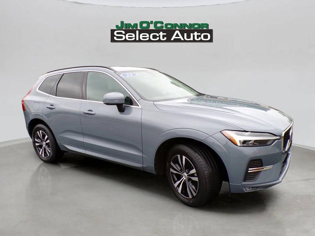 2023 Volvo XC60 B5 Core