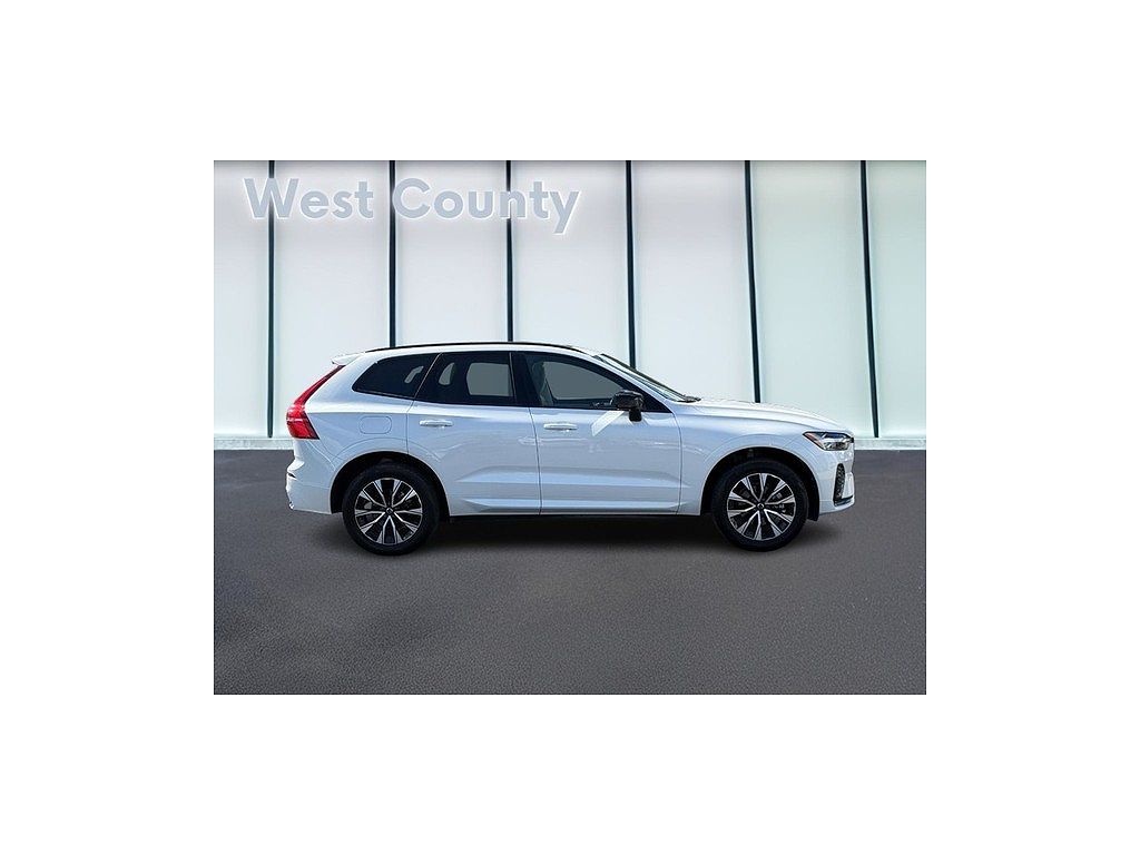 2024 Volvo XC60 B5 Core