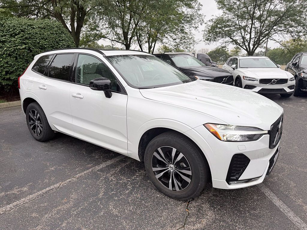2024 Volvo XC60 B5 Core