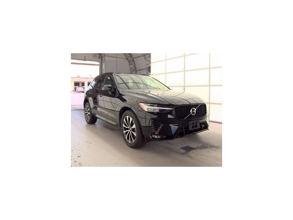 2024 Volvo XC60 B5 Core