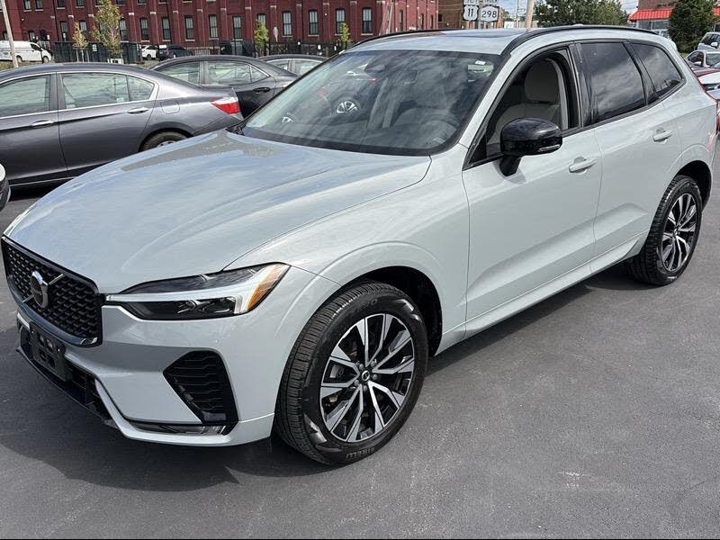 2024 Volvo XC60 B5 Core