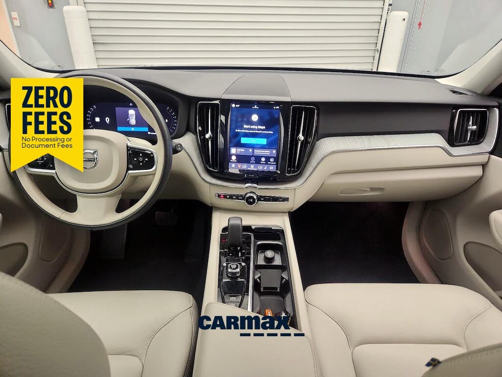 2024 Volvo XC60 B5 Plus