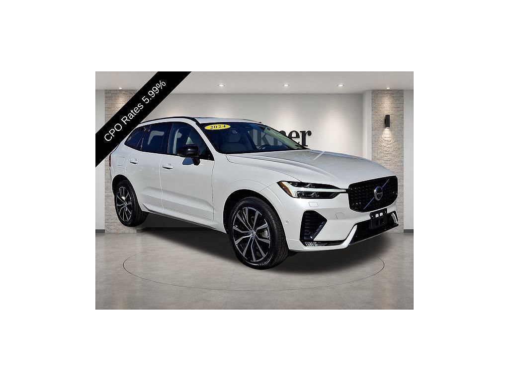 2024 Volvo XC60 B5 Plus