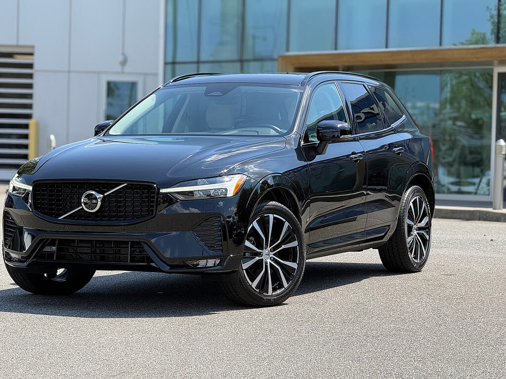 2024 Volvo XC60 B5 Plus
