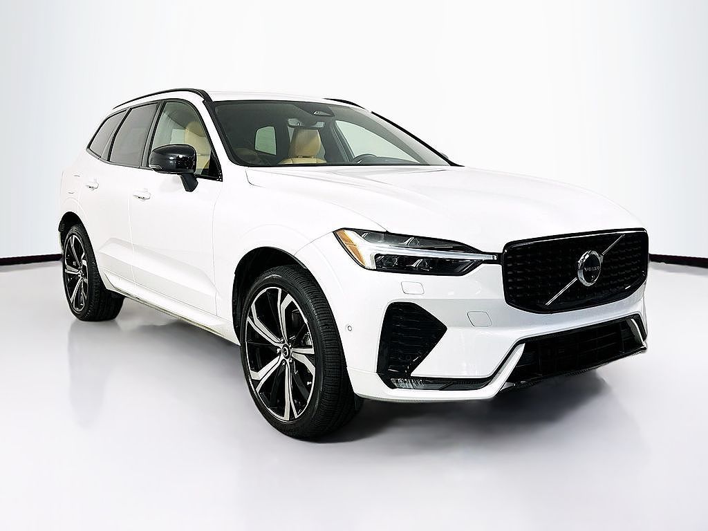 2024 Volvo XC60 B5 Ultimate