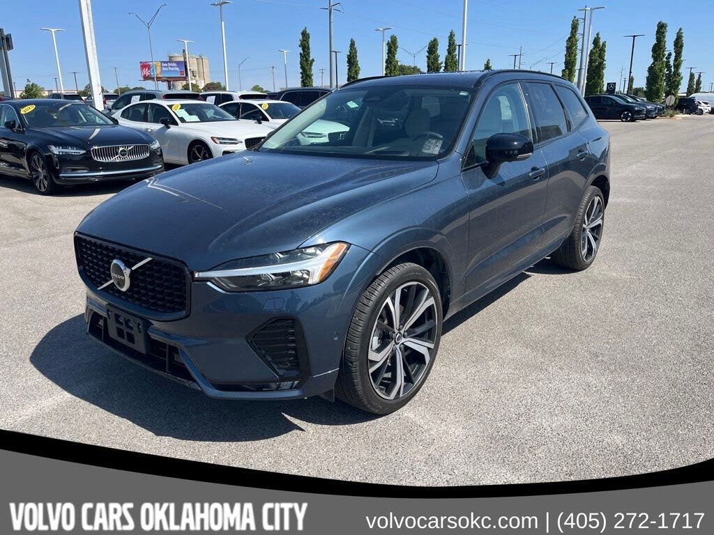 2024 Volvo XC60 B5 Ultimate
