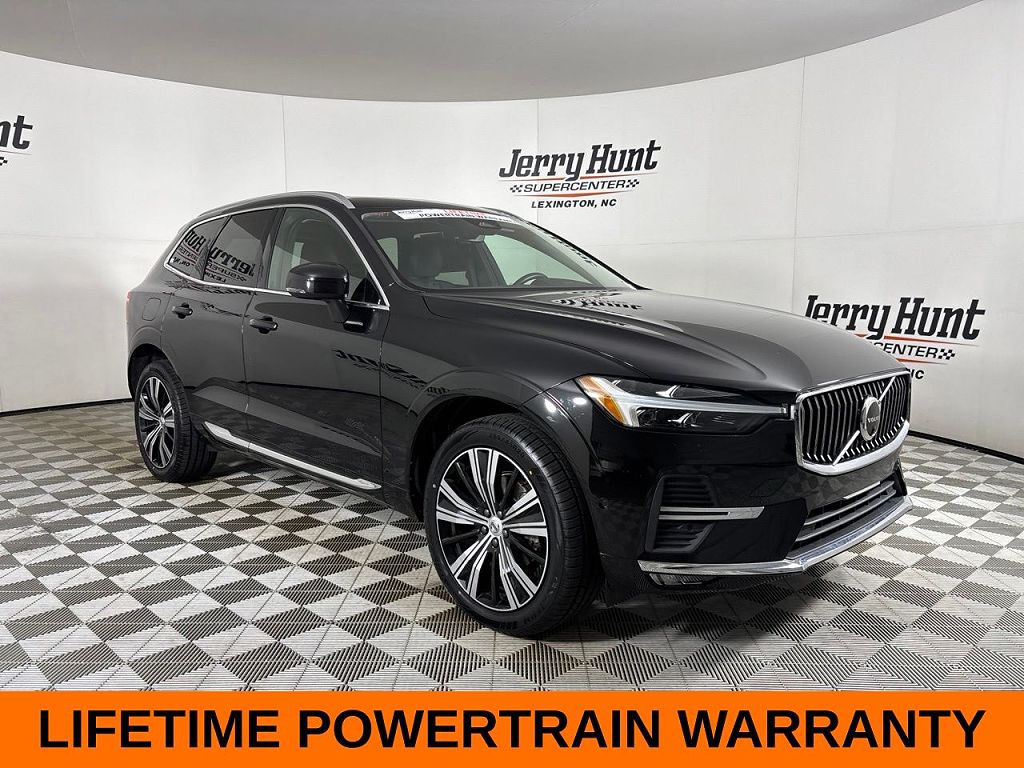2023 Volvo XC60 B5 Plus Bright