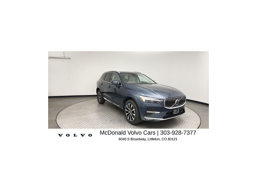2023 Volvo XC60 B5 Plus Bright