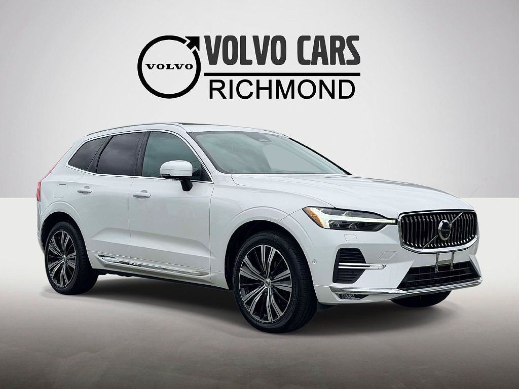 2023 Volvo XC60 B5 Plus Bright Theme