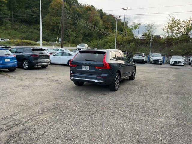 2023 Volvo XC60 B5 AWD Plus Bright