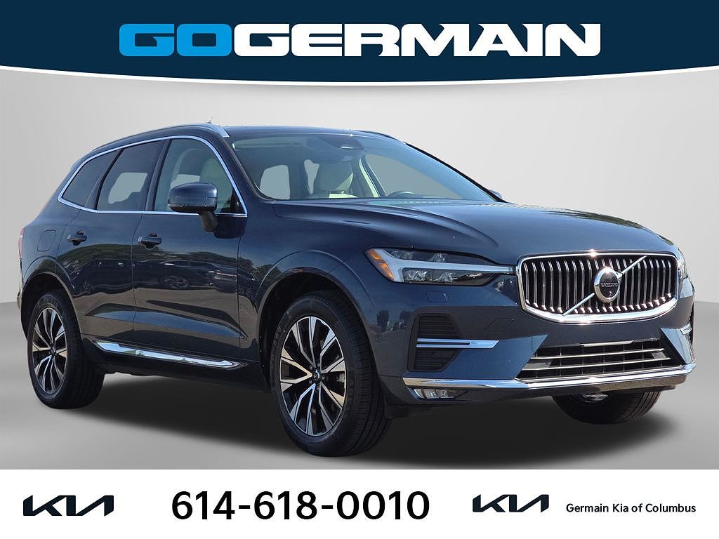 2023 Volvo XC60 B5 Plus Bright