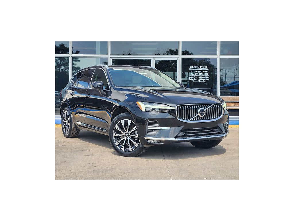 2023 Volvo XC60 B5 Plus Bright
