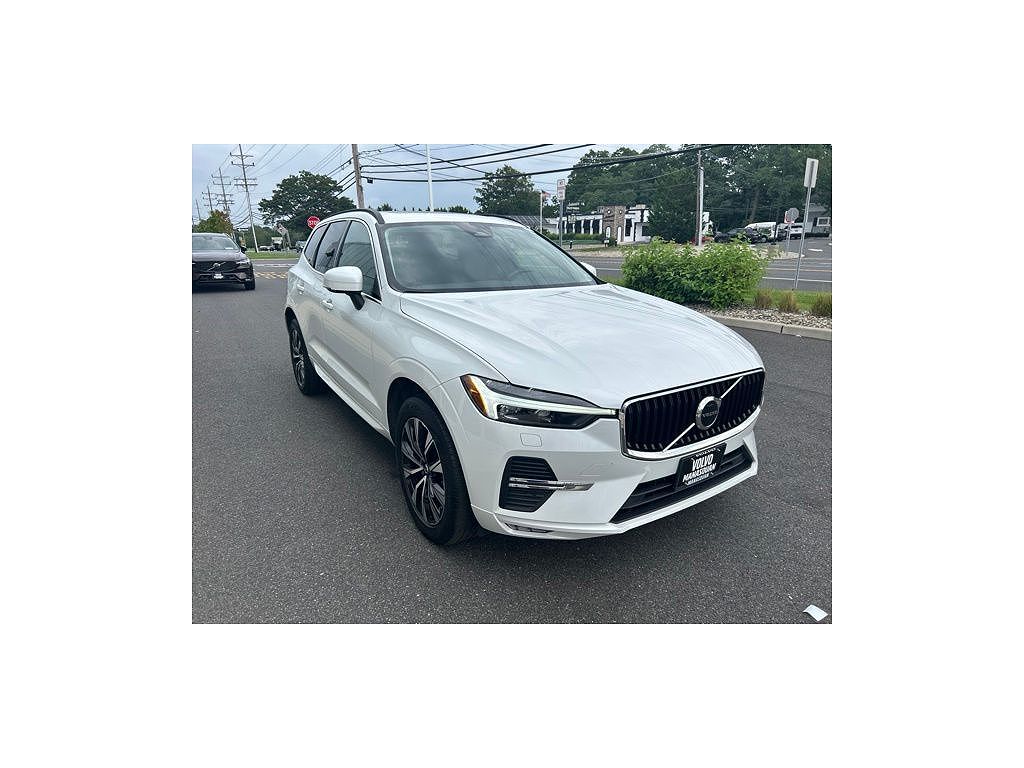 2023 Volvo XC60 B5 Core
