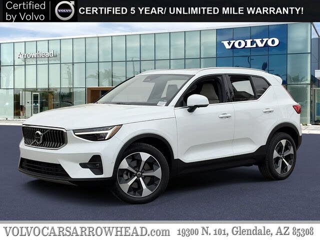 2024 Volvo XC40 B5 Plus Bright