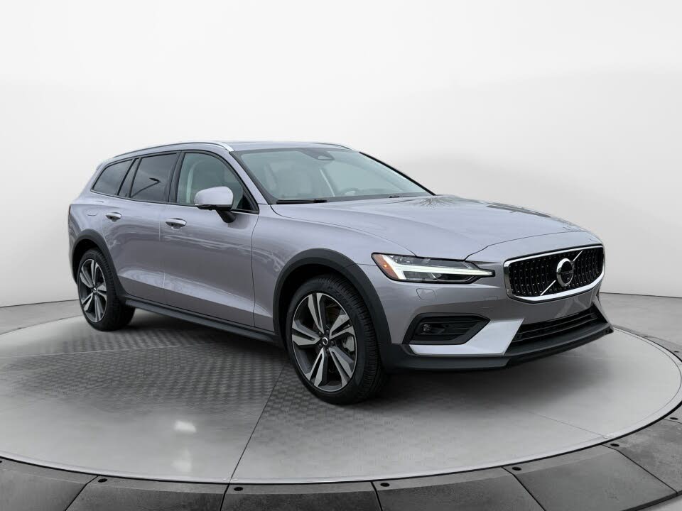2026 Volvo V60 B5 Plus
