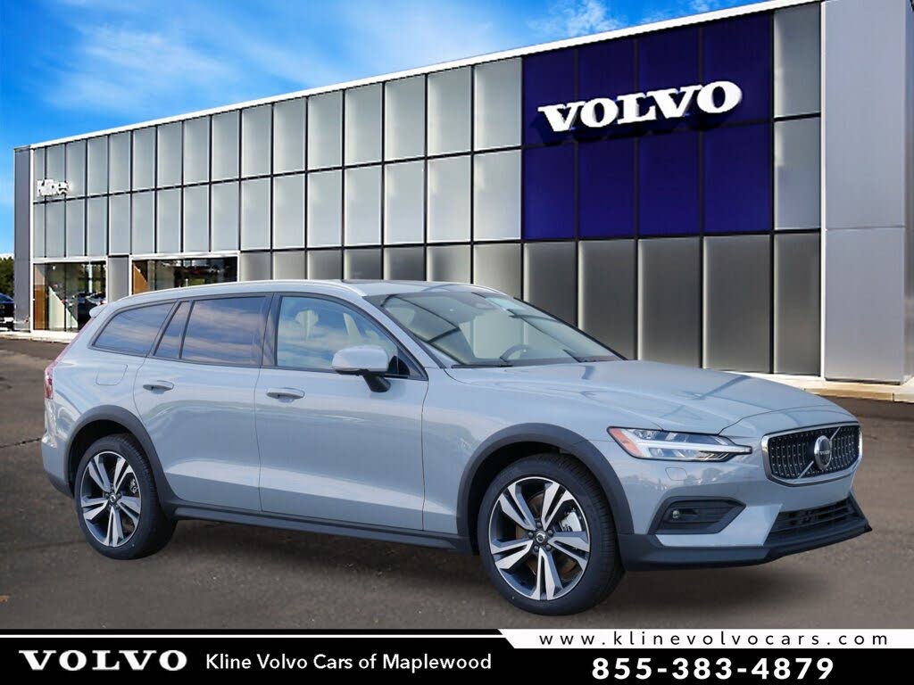 2026 Volvo V60 B5 Plus
