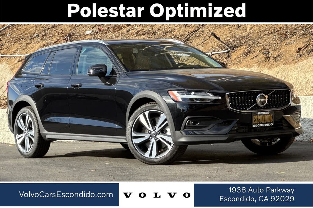 2025 Volvo V60 Cross Country B5 Plus