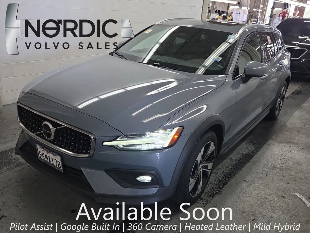 2024 Volvo V60 B5 Plus