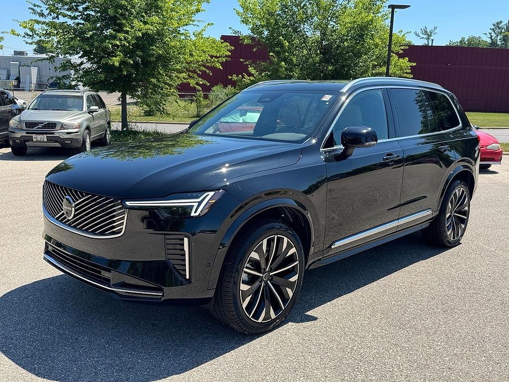 2025 Volvo XC90 B5 (2025.5) Plus 7-Seater