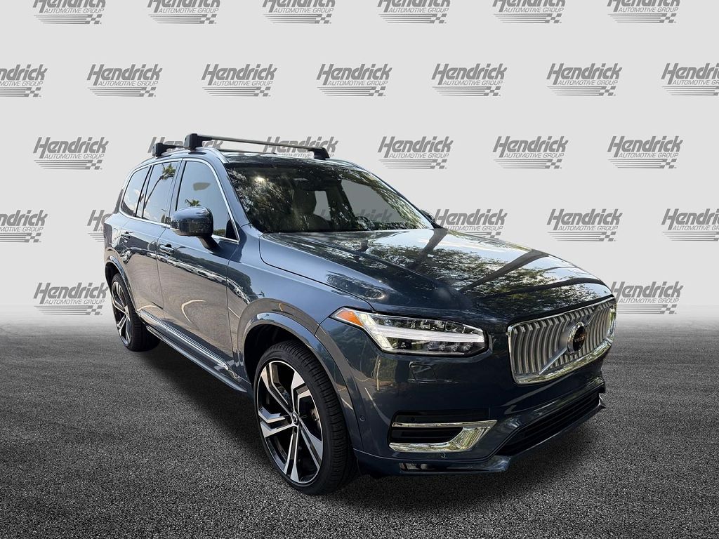 2025 Volvo XC90 Ultra