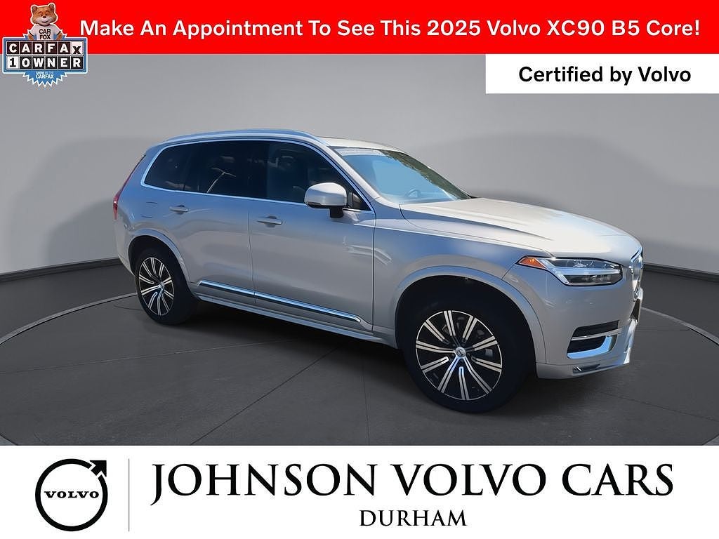 2025 Volvo XC90 B5 Core