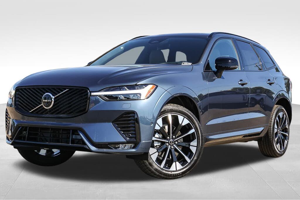 2026 Volvo XC60 B5 Plus