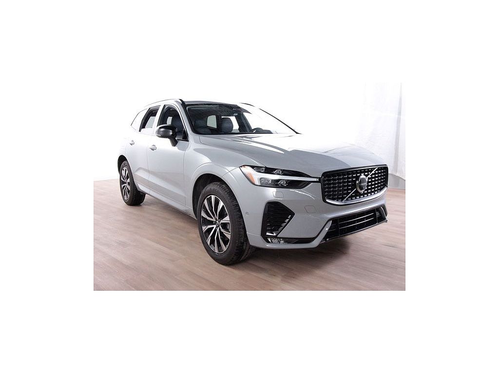 2025 Volvo XC60 B5 Plus
