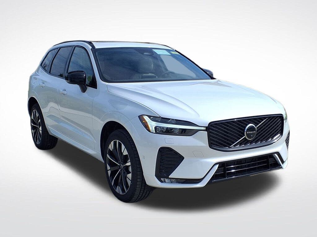2026 Volvo XC60 B5 Plus