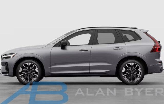 2026 Volvo XC60 B5 Plus