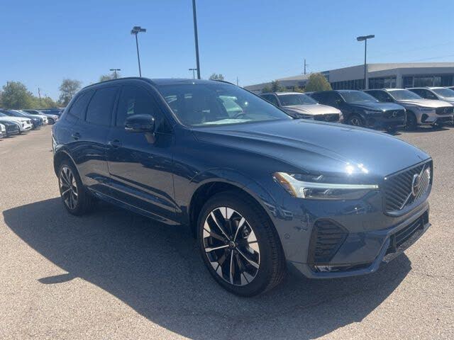 2026 Volvo XC60 B5 Plus