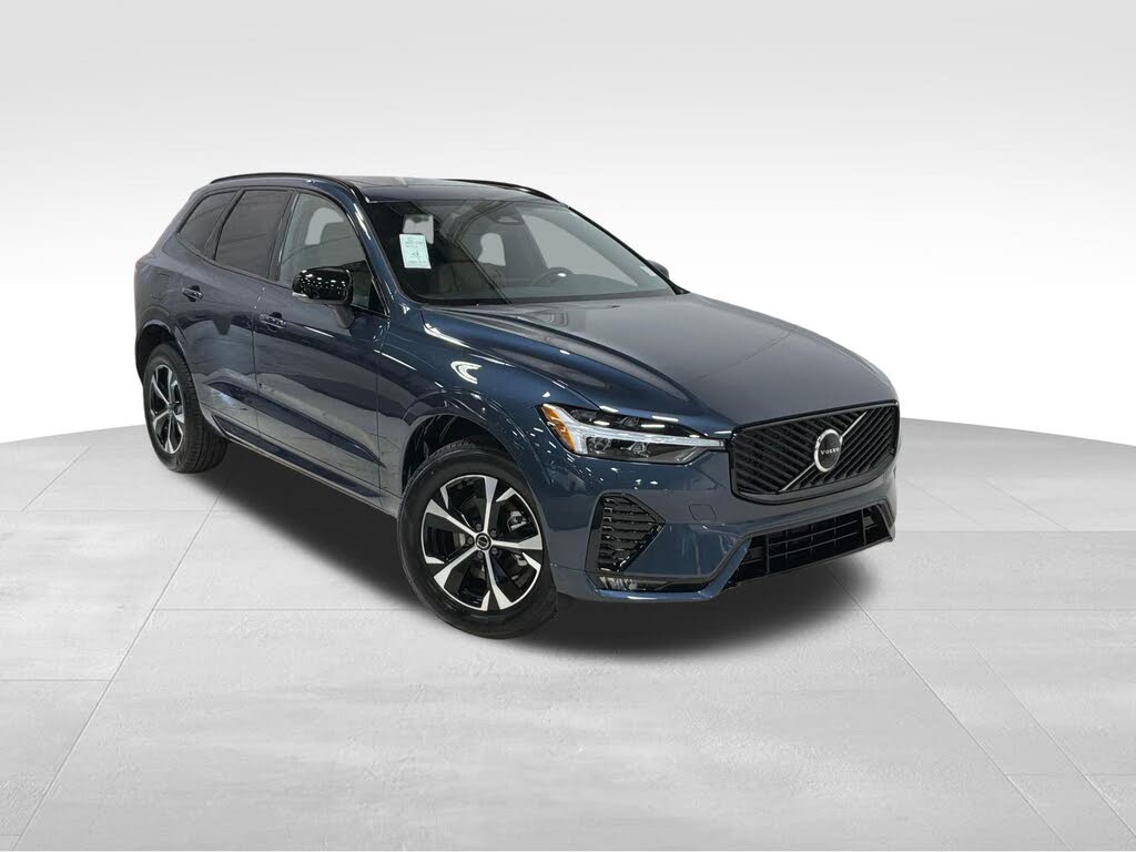 2026 Volvo XC60 B5 Core