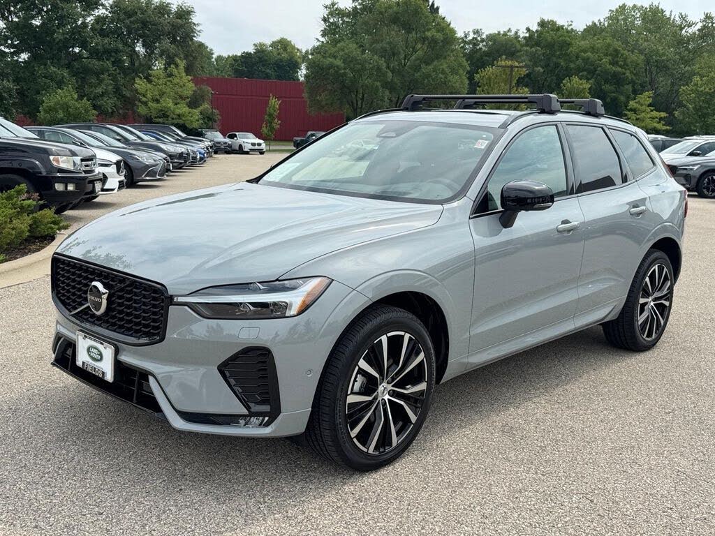 2025 Volvo XC60 B5 Ultra