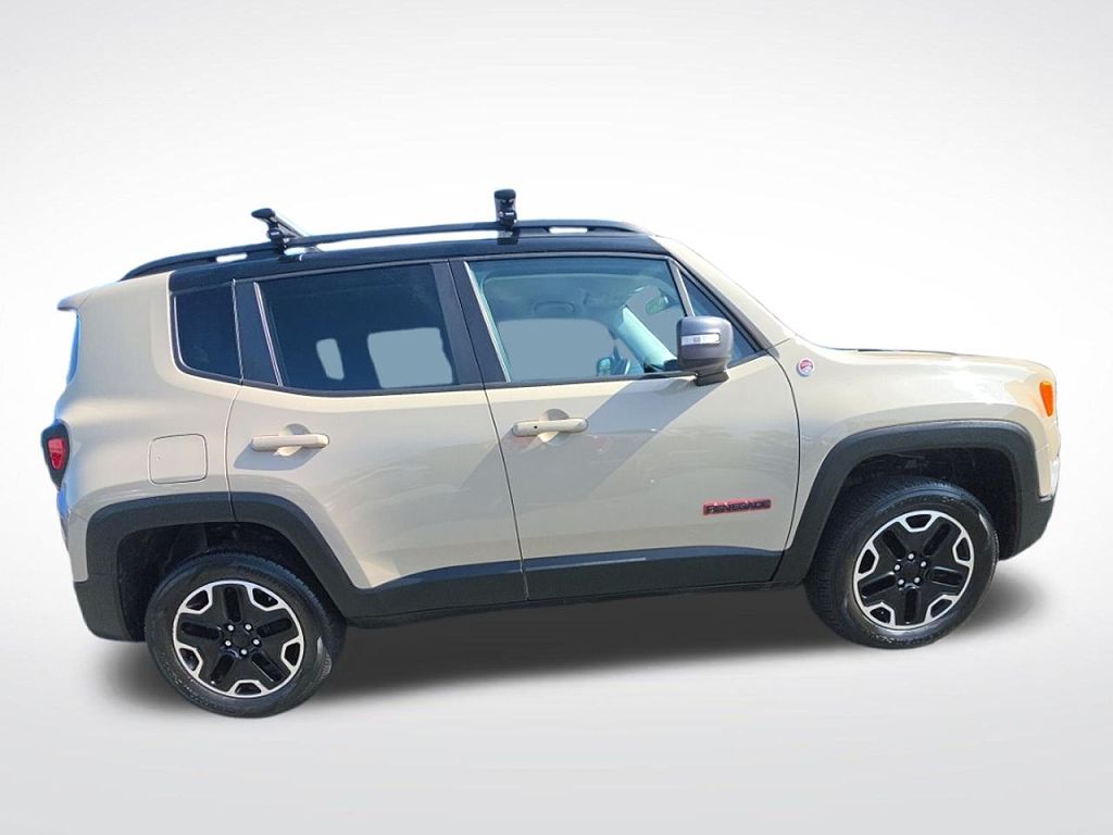 2016 Jeep Renegade Trailhawk