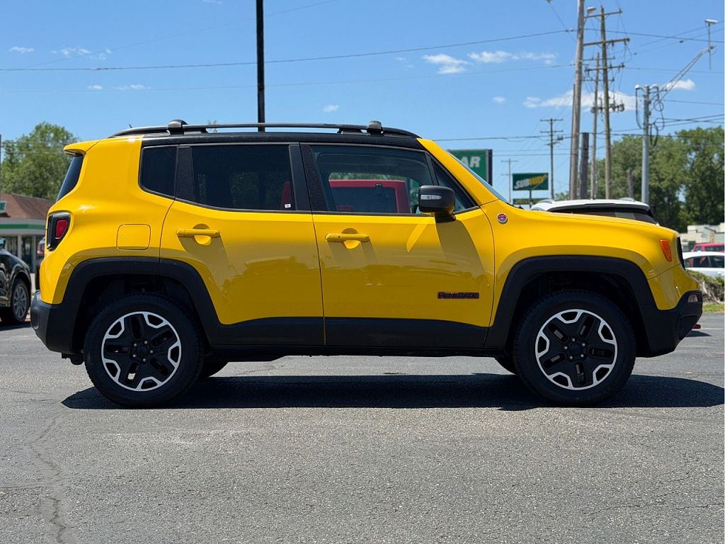 2016 Jeep Renegade Trailhawk