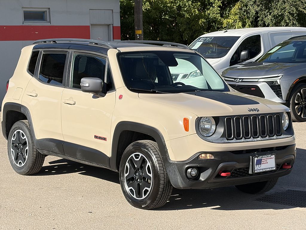 2016 Jeep Renegade Trailhawk
