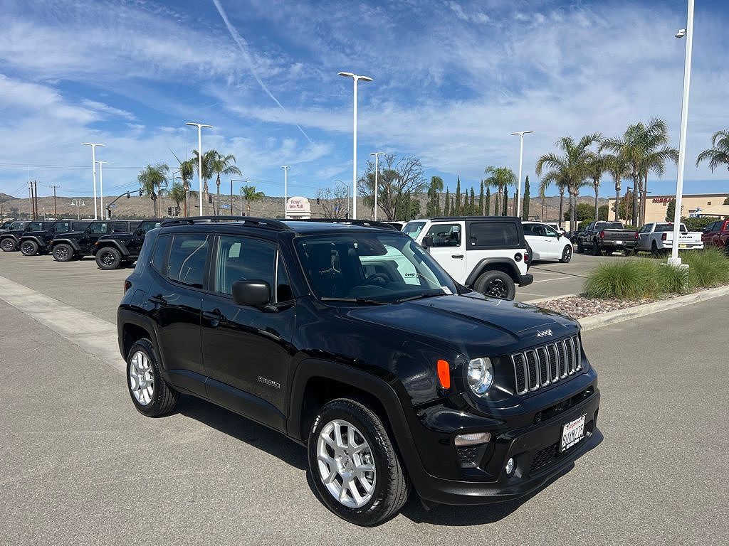 2023 Jeep Renegade Latitude