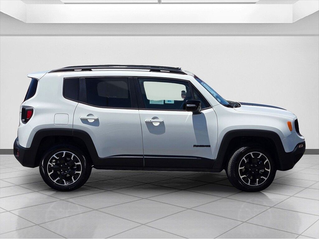 2023 Jeep Renegade Upland
