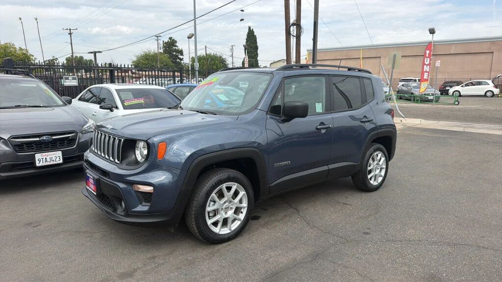 2022 Jeep Renegade Altitude