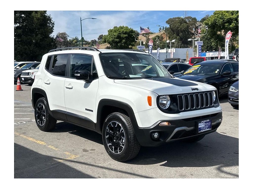 2023 Jeep Renegade Latitude