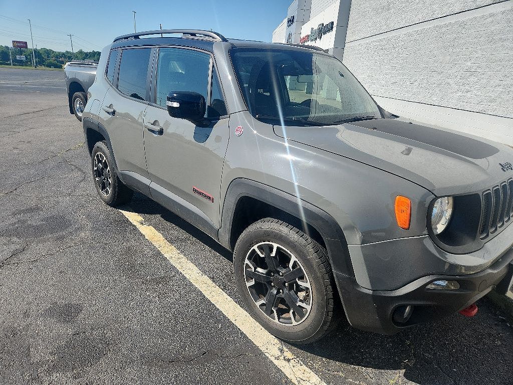 2023 Jeep Renegade Trailhawk