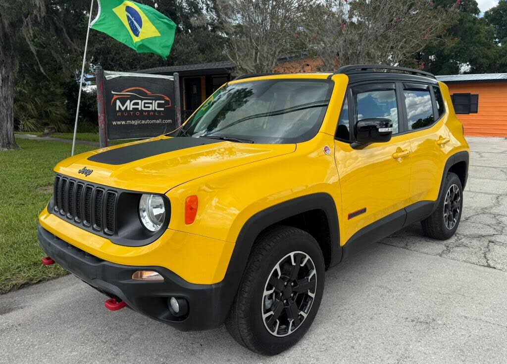 2023 Jeep Renegade Trailhawk