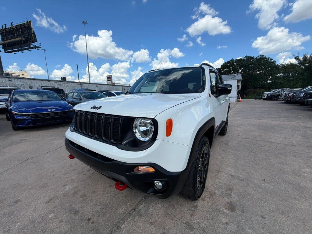 2023 Jeep Renegade Trailhawk