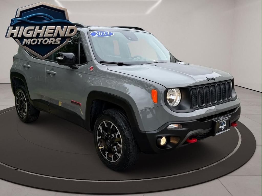 2023 Jeep Renegade Trailhawk